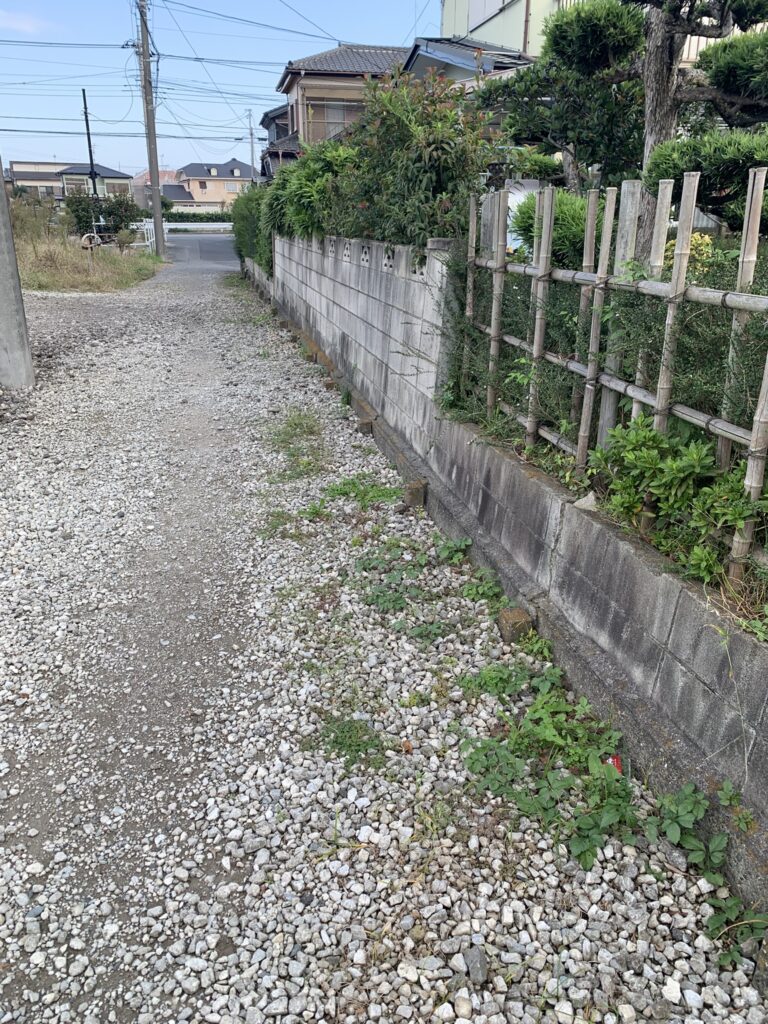 ブロック、植栽撤去